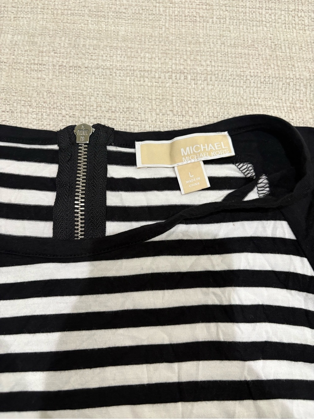 MICHAEL Michael Kors Black & White Striped Raglan Long Sleeve Top - Picture 2 of 4